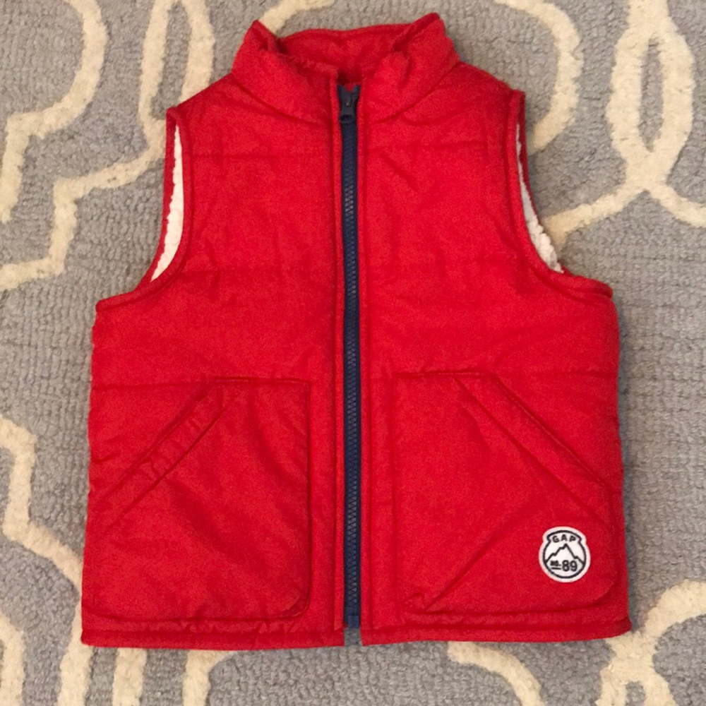 GAP Sherpa lined Boys best
